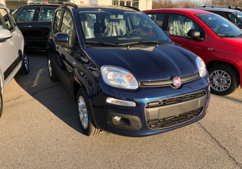 Fiat Panda Lounge Blu Mediterraneo Km A Soli Su Miacar